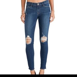 Frame Denim Le Skinny De Jeanne Jeans in Walgrove wash